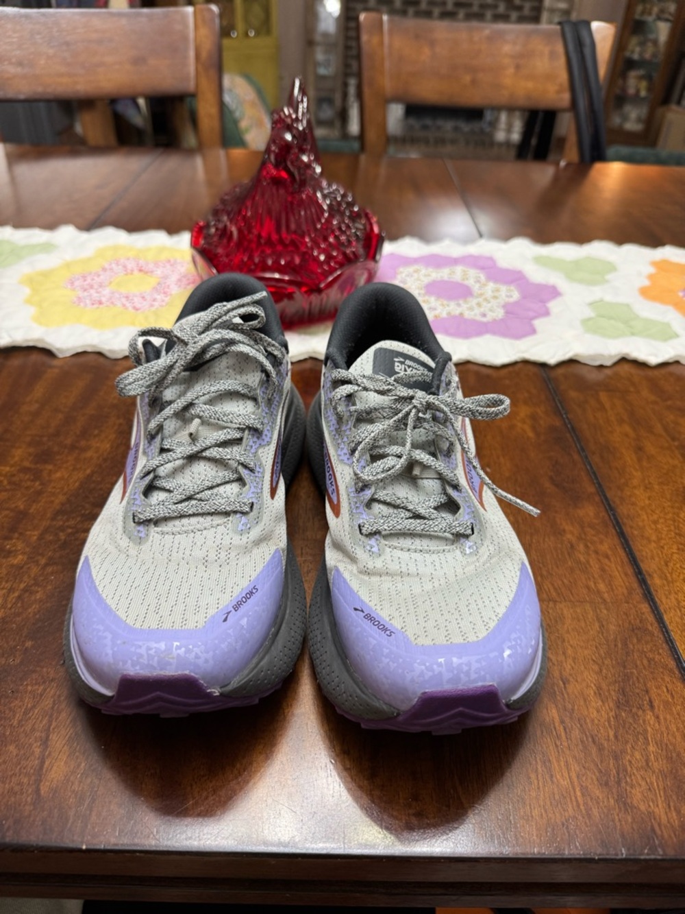 8.5 women’s Brooks Divide 5 Trail Running Shoes Gray & Purple w/Orange Accents - Picture 3 of 6